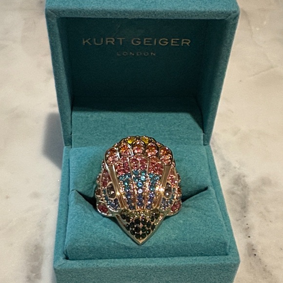 Kurt Geiger NWT Signature Eagle Head Multicolor Ring and Earrings Set - Picture 2 of 8